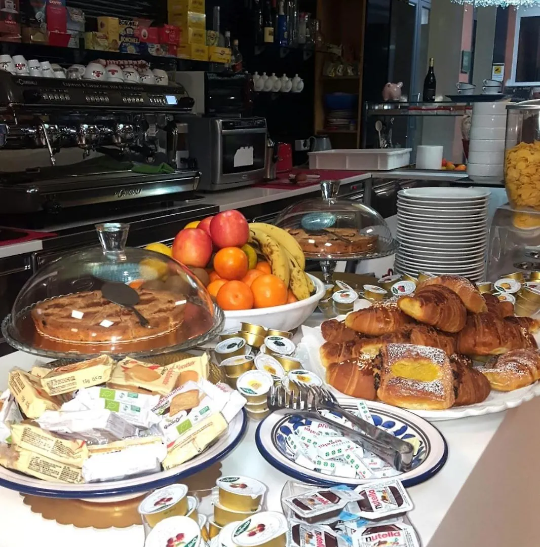Hotel Elys Pieve Emanuele